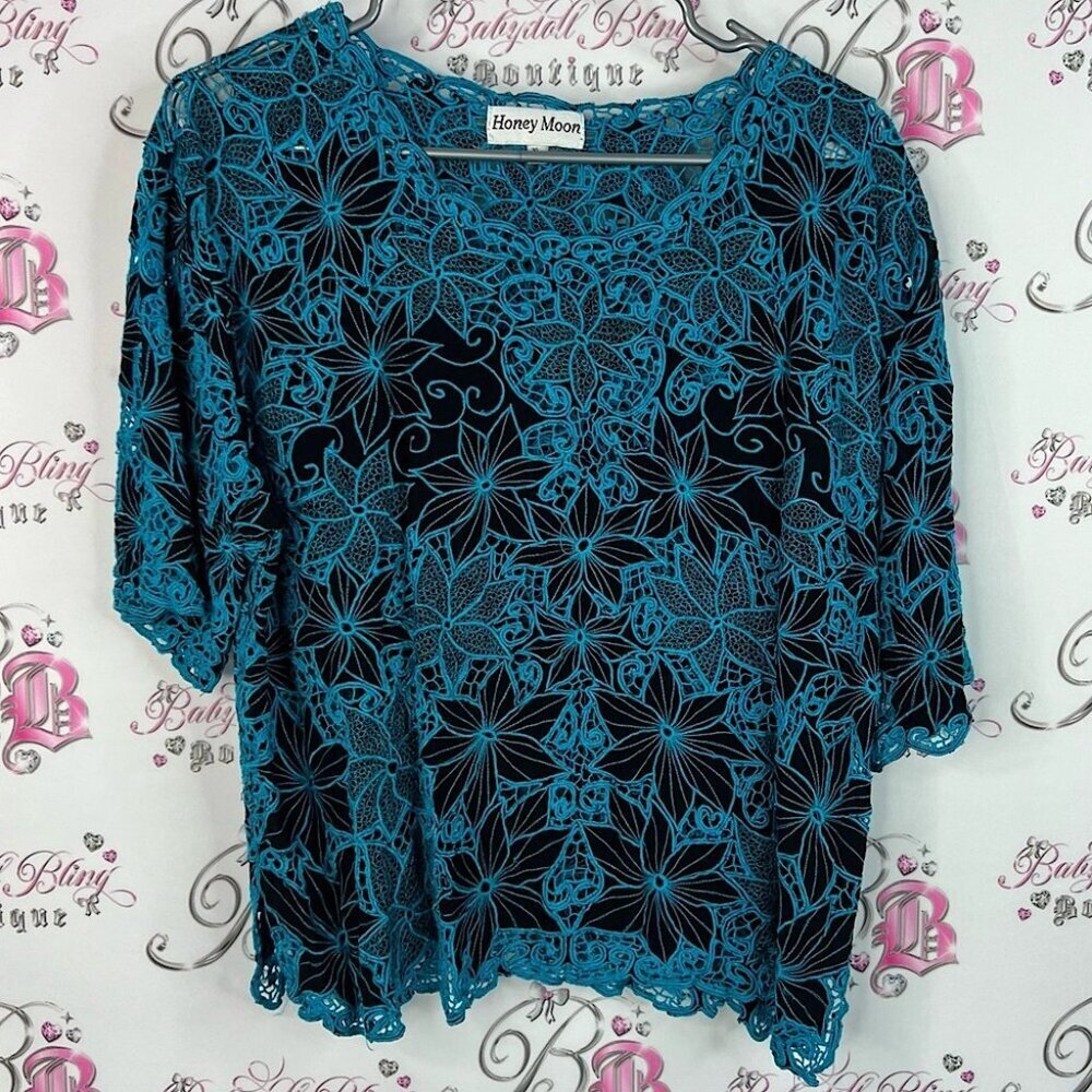 Honey moon tee shirt tshirt floral flowers crochet Teal Lace Women Top